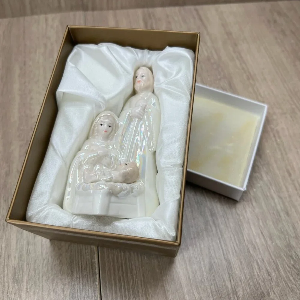 Pier 1 Holy Family Nativity Figurine Iridescent Glazed Porcelain Christmas Decor